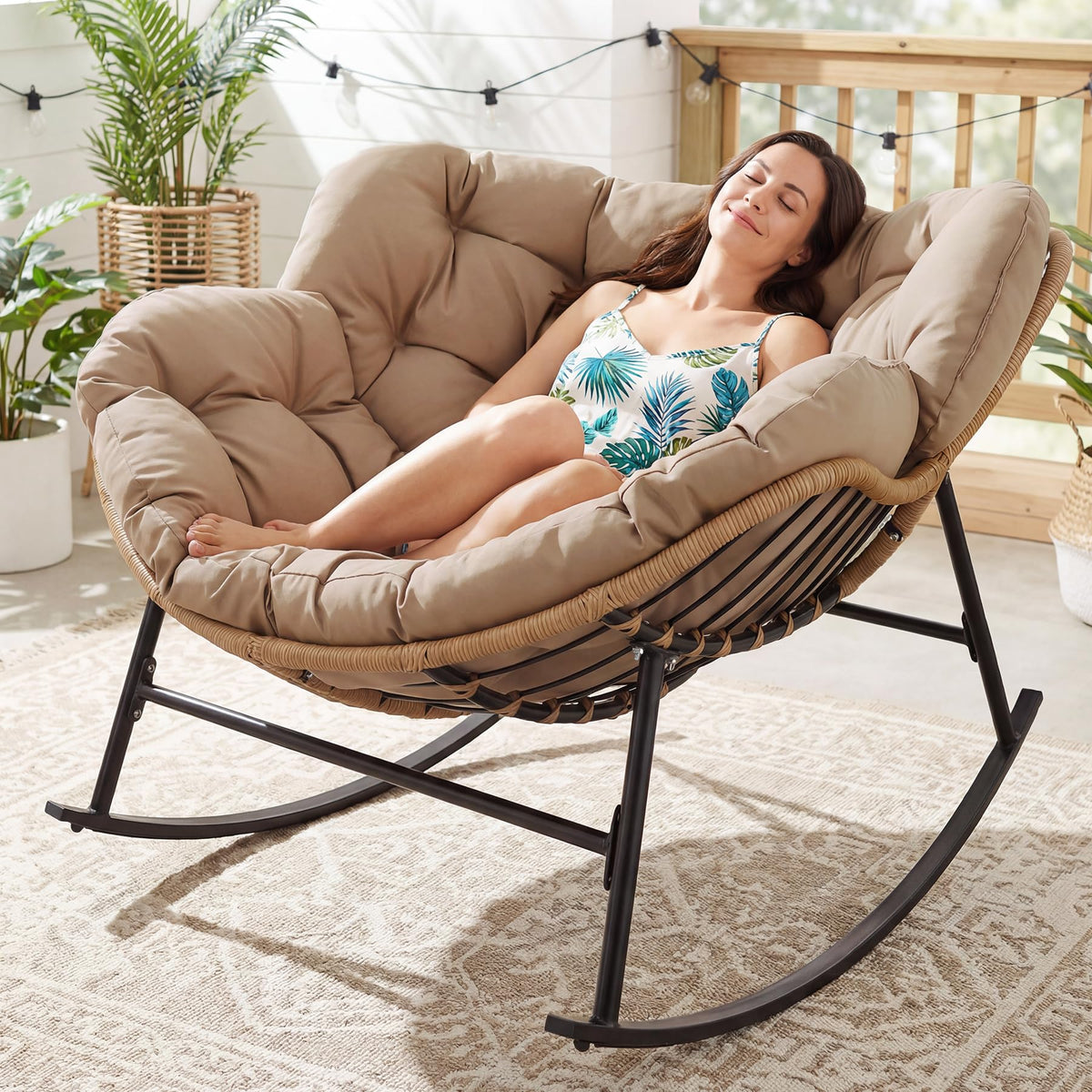 Fauteuil à bascule papasan Cocon – coussin marron